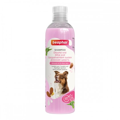 Beaphar Shampoo Almond oil & Aloe Vera Шампунь с миндальным маслом и Алоэ Вера для длинношерстных собак